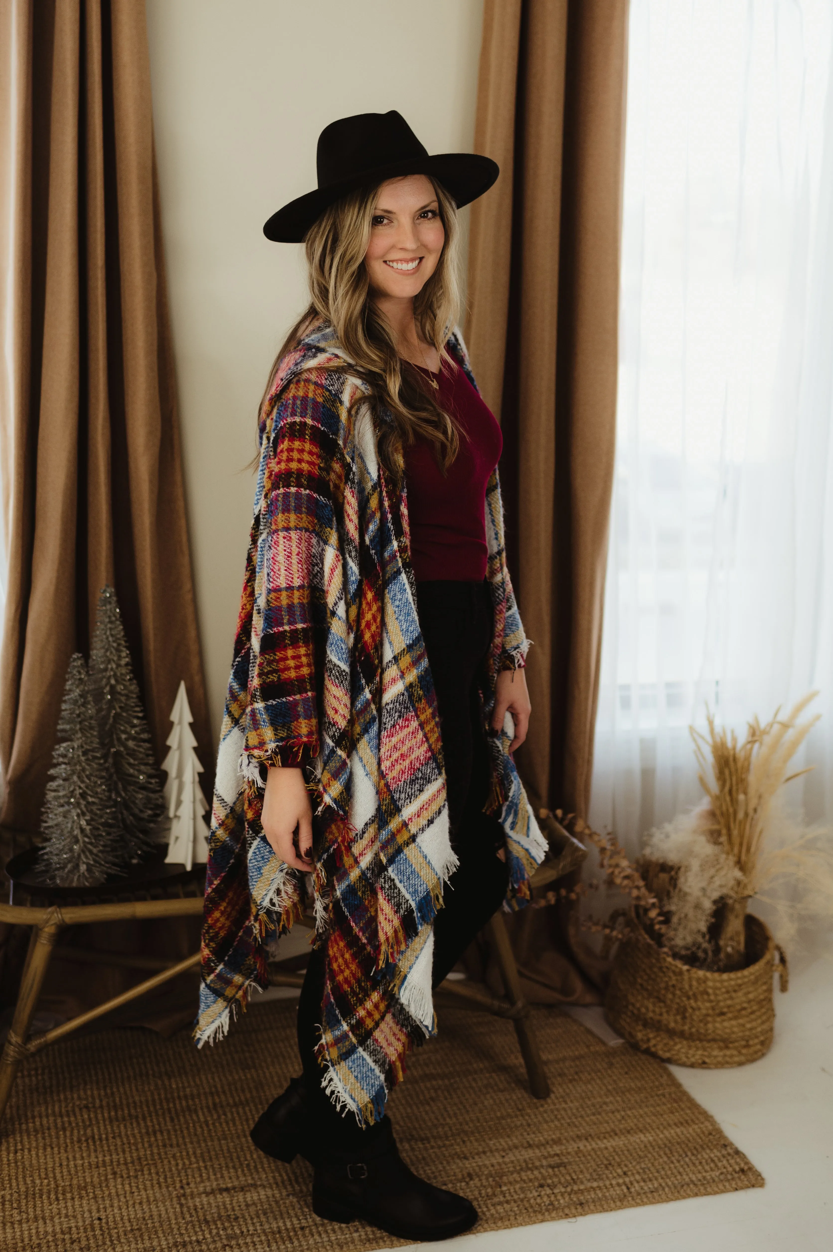Dye Plaid Ruana