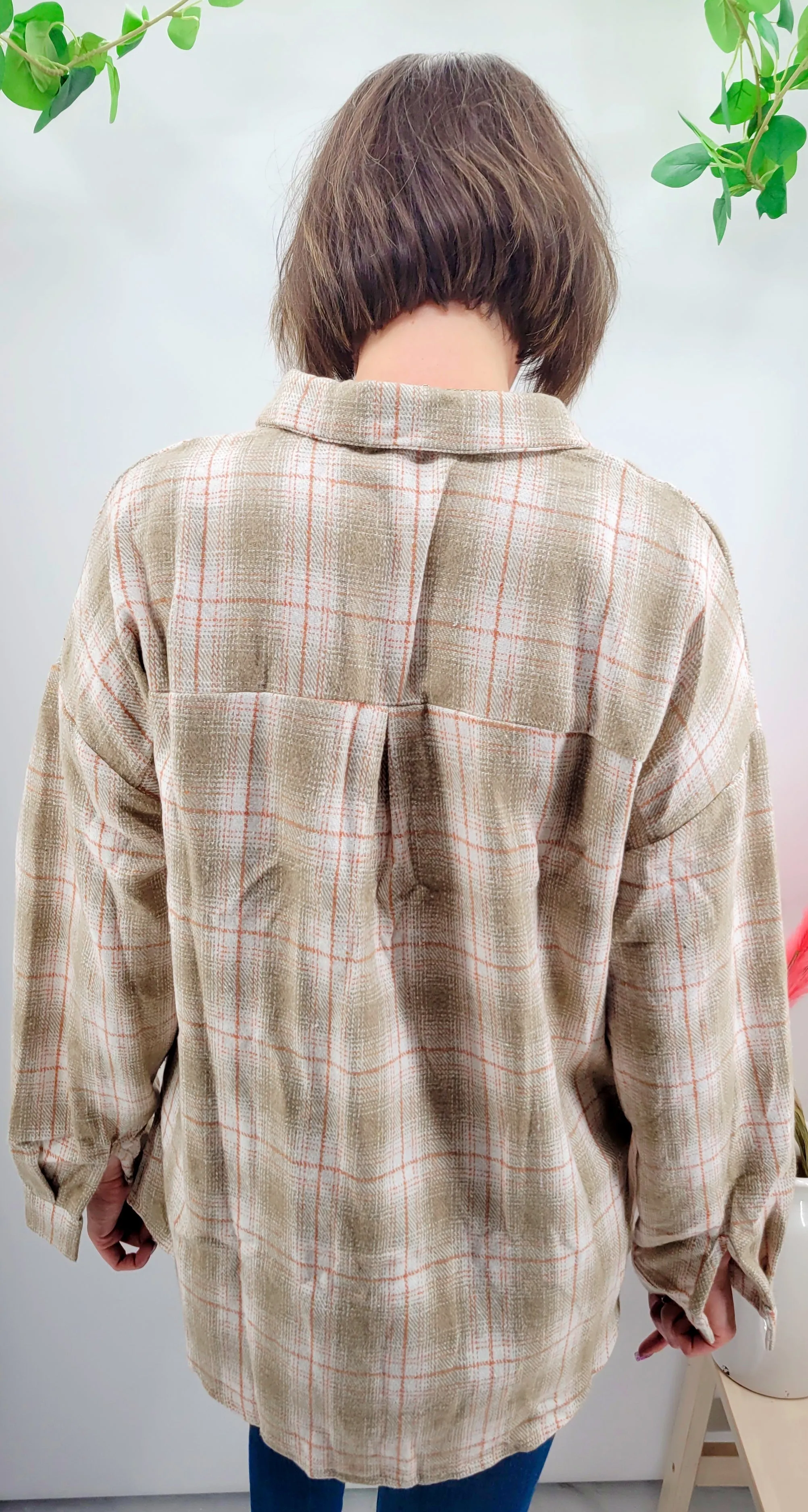 Just Peachy Khaki Turn Down Collar Plaid Shirt
