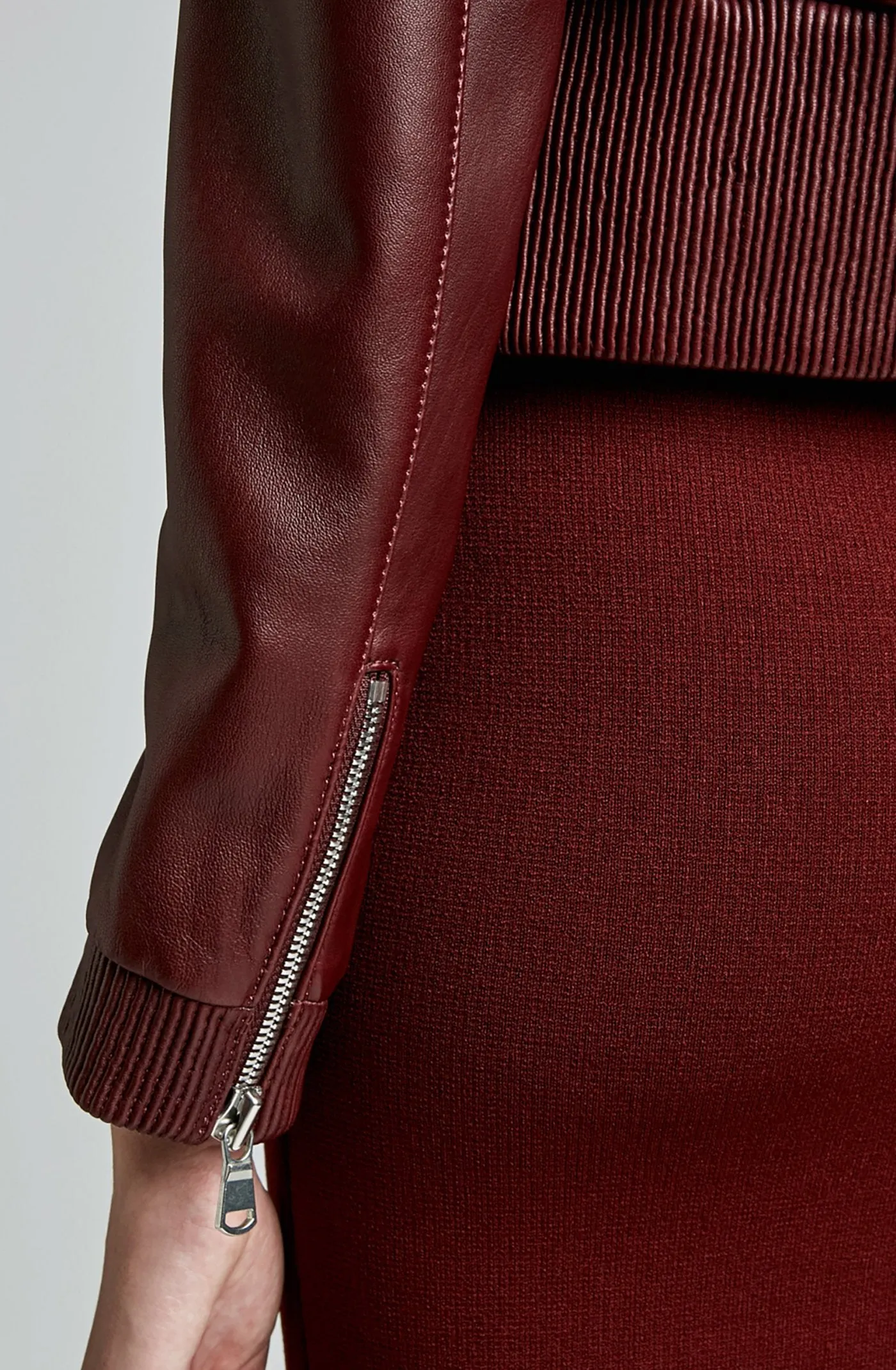 LEATHER BOMBER