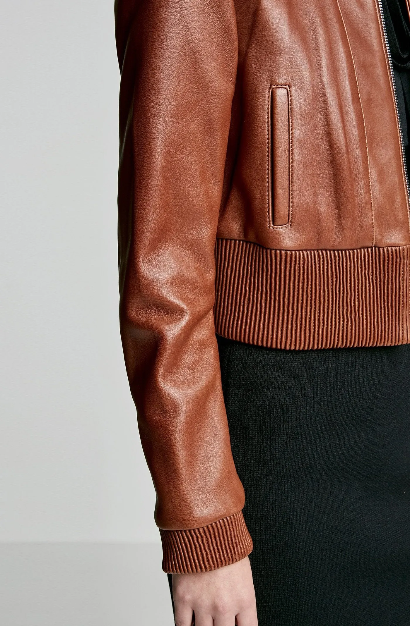 LEATHER BOMBER