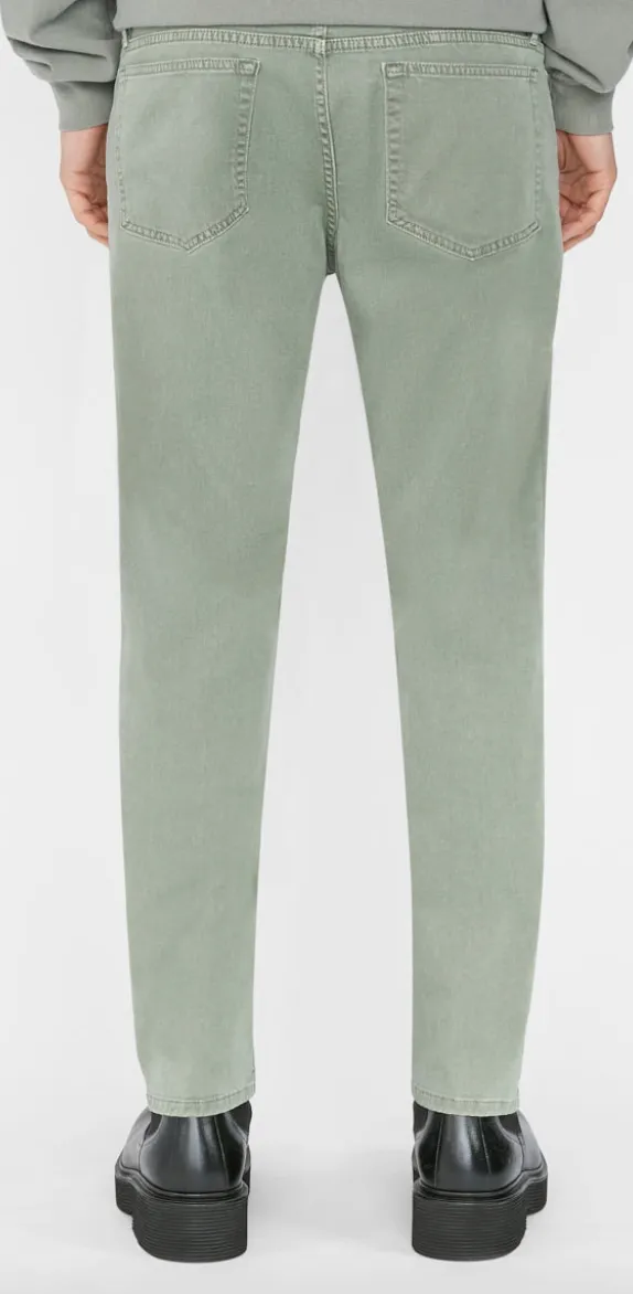 L'Homme Slim Brushed Twill in Washed Military