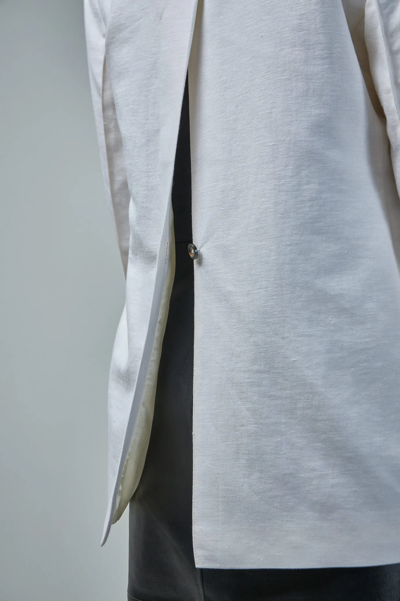 Marcy - Solid Linen