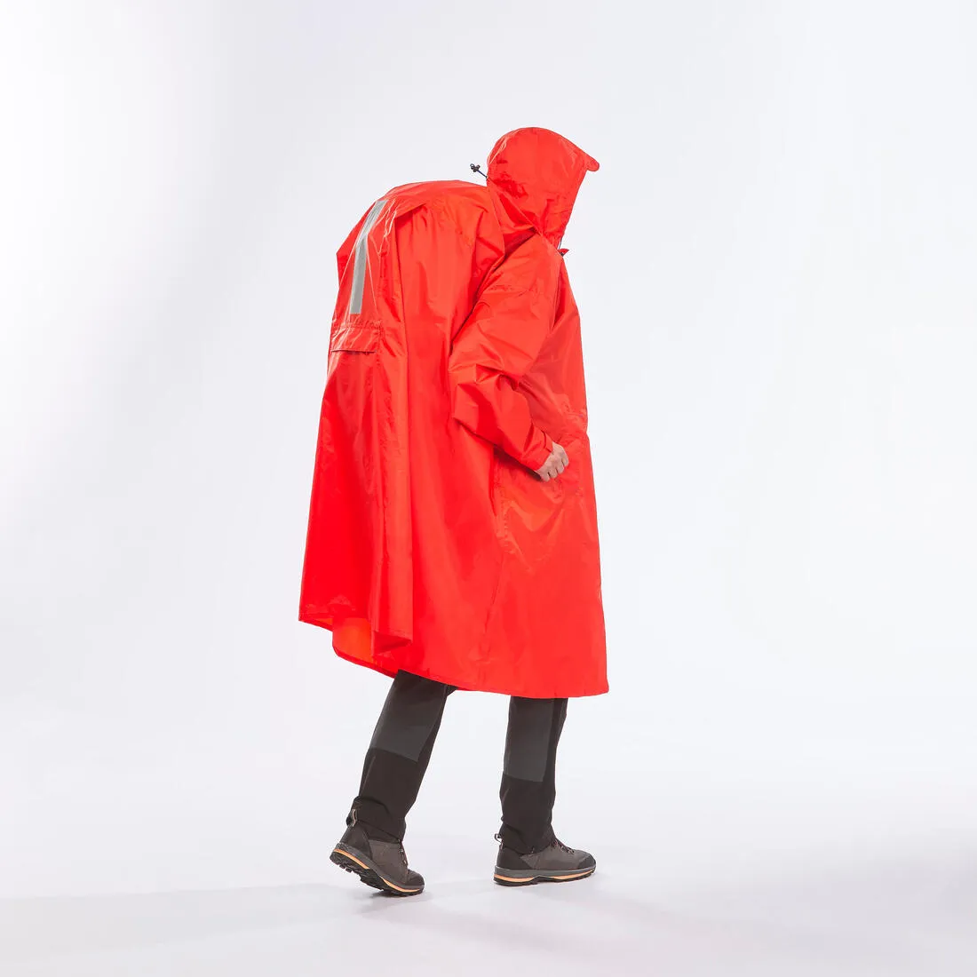 Poncho impermeable de montaña y trekking máx. 75 litros Adulto Quechua 900