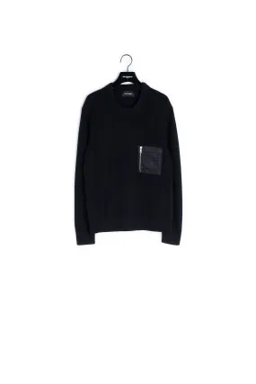 Pull noir col rond poche bombers