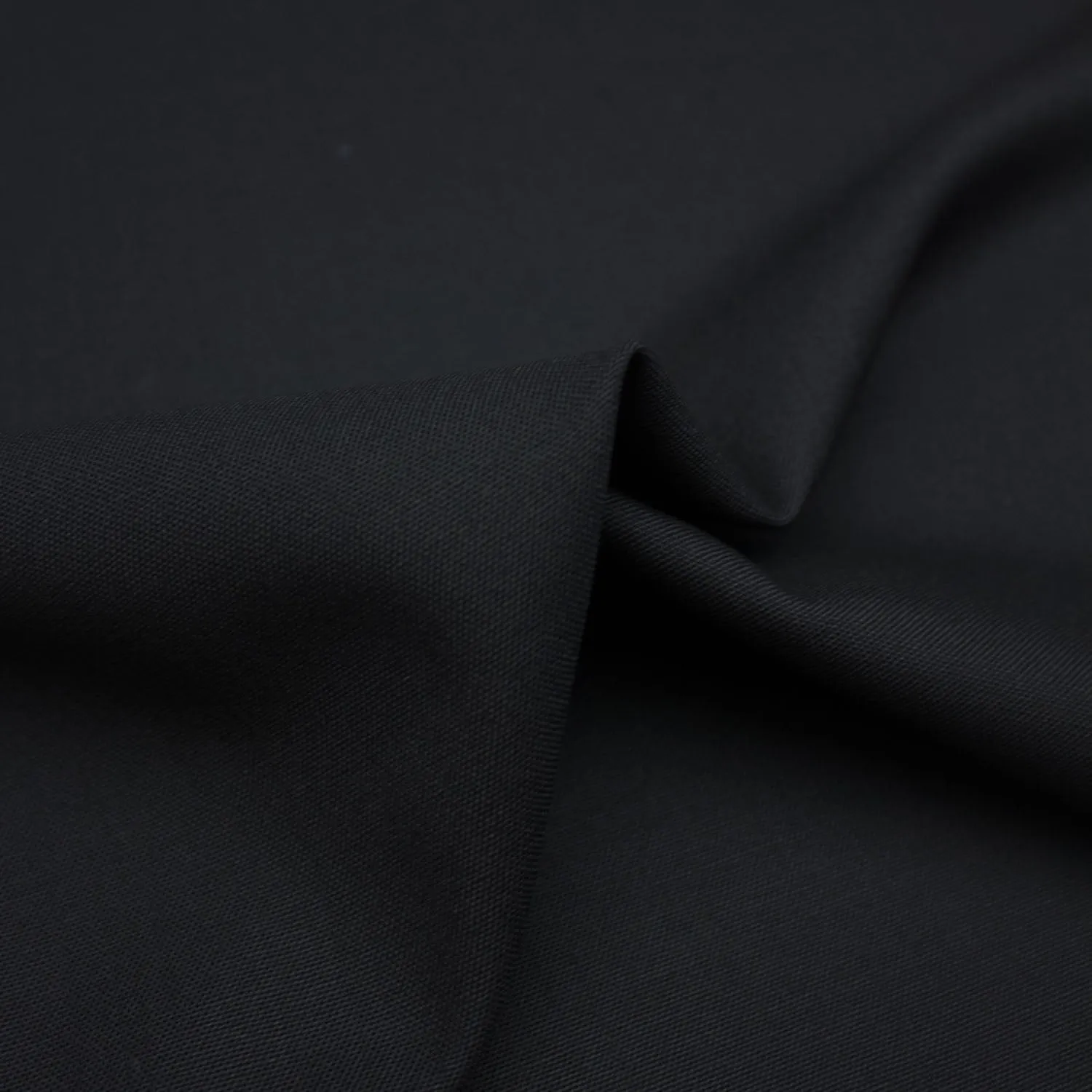 Skah Black Summer Wool Suiting